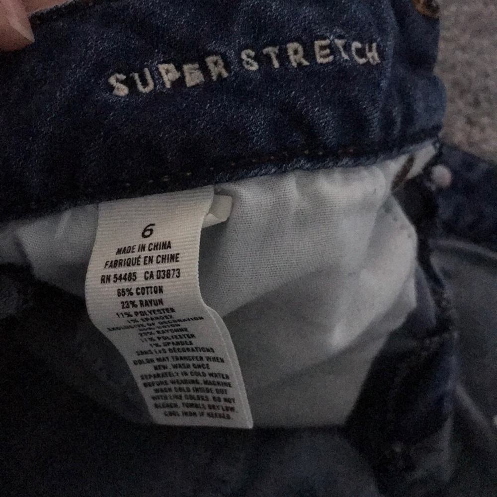 Shorts - Picture 3 of 3